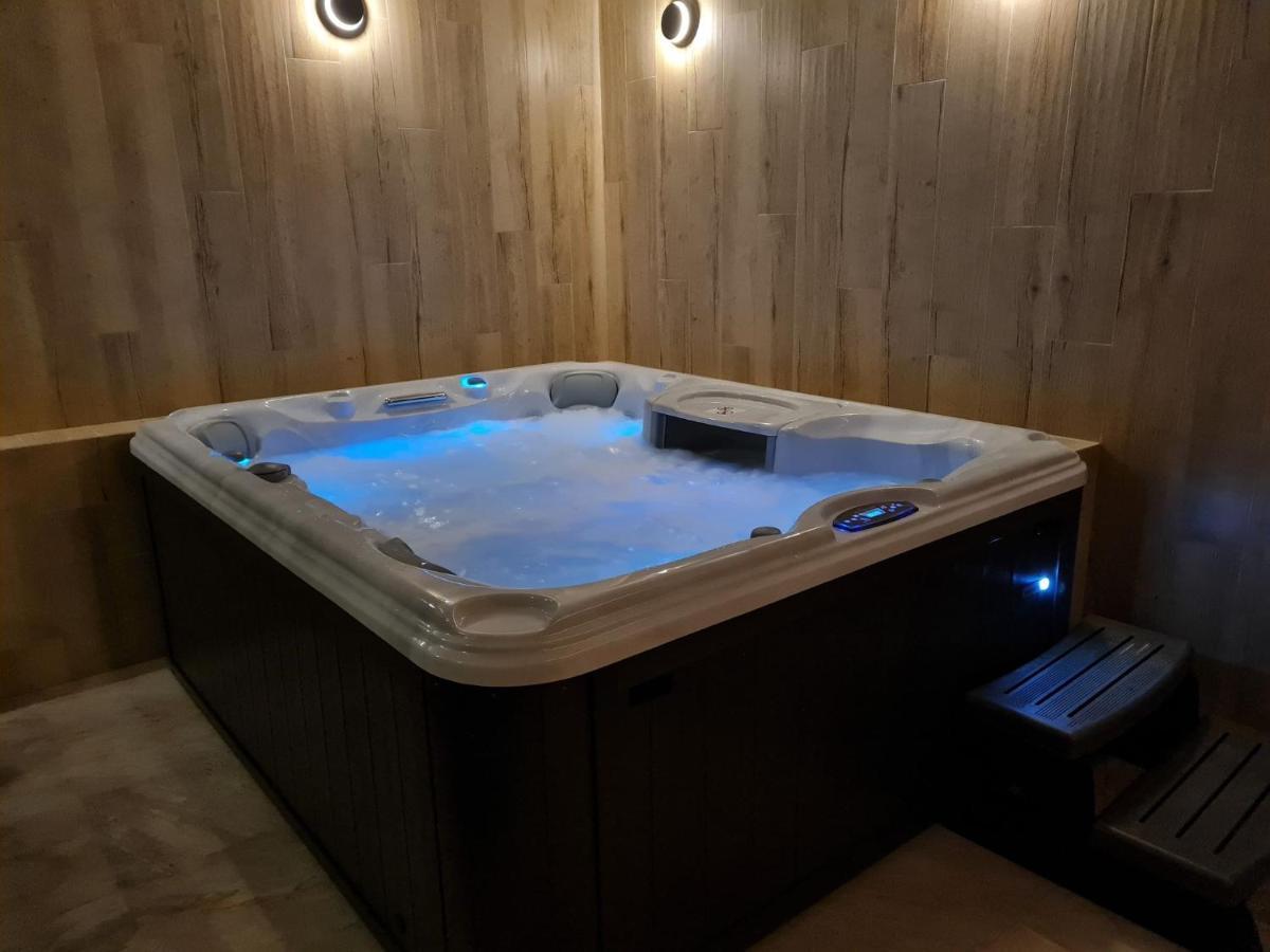 Hotel 365 Kielce Kültér fotó