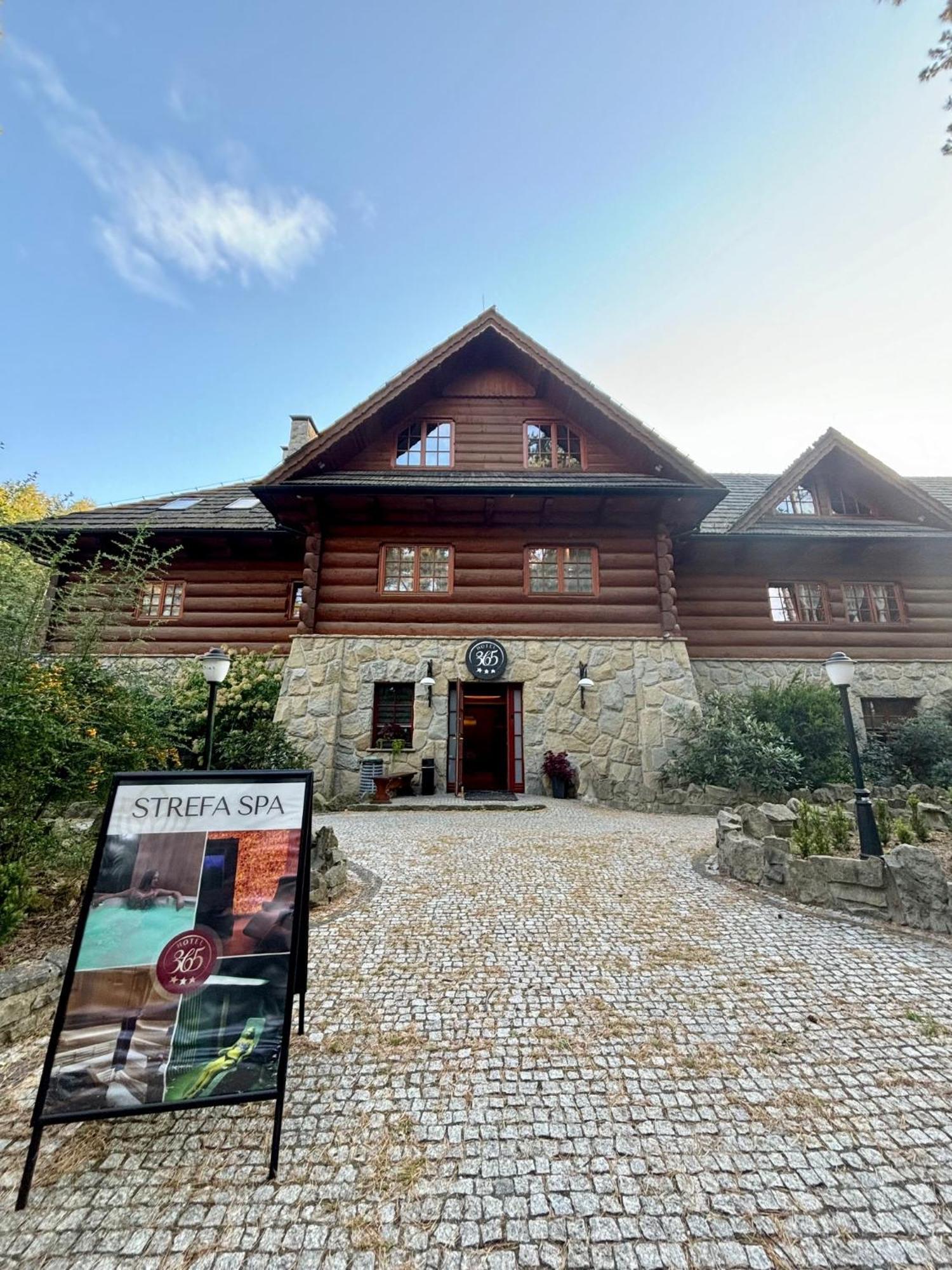 Hotel 365 Kielce Kültér fotó